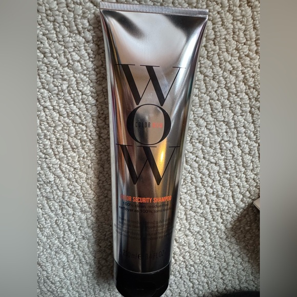 Color wow Color Security Shampoo - Picture 2 of 2